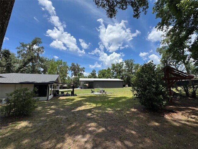 Building Photo - 6133 SE 123rd Ln
