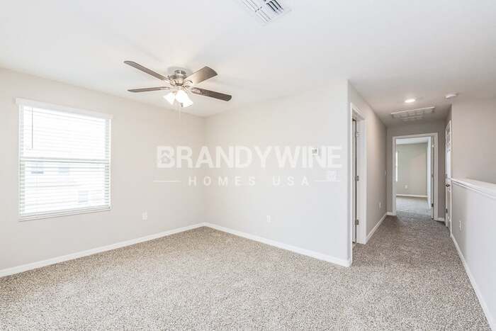 Building Photo - 5603 Mercado Dr
