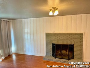 Building Photo - 1041 Ivy Ln