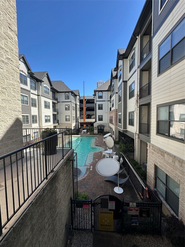 Building Photo - 2345 Sage Rd