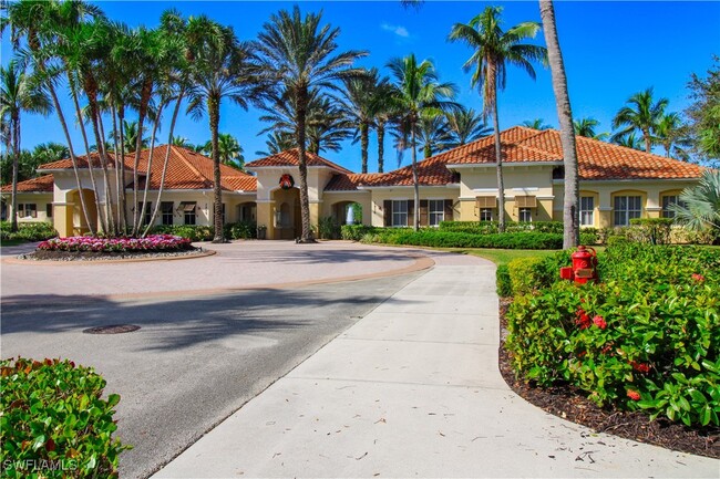 Building Photo - 1912 Tarpon Bay Dr N