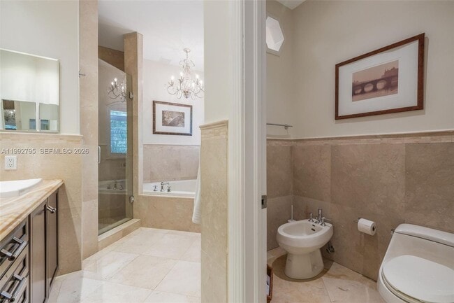 Building Photo - 755 Tiziano Ave