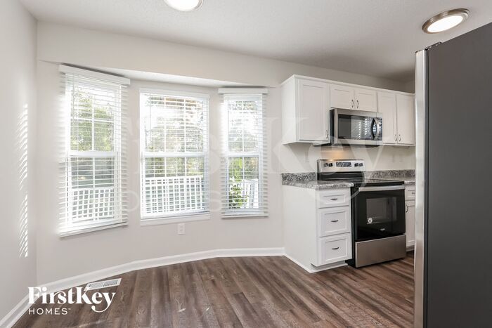 Building Photo - 103 Meadowbrook Dr