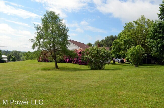 Building Photo - 3 br, 1.5 bath House - 10737 Cook Town Rd.