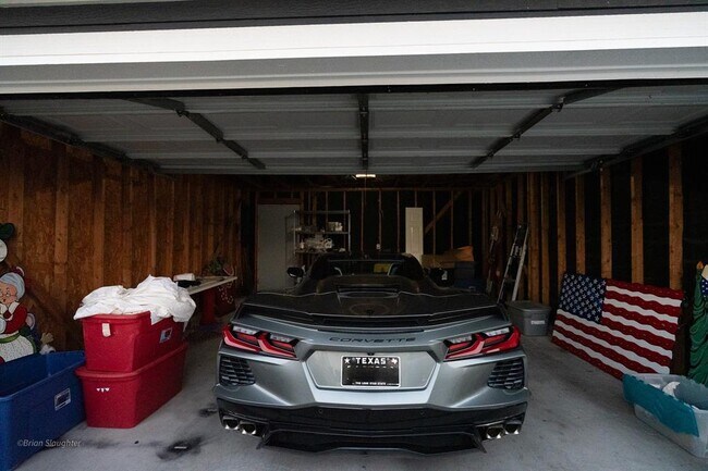 Building Photo - 17921 Kenai Fjords Dr