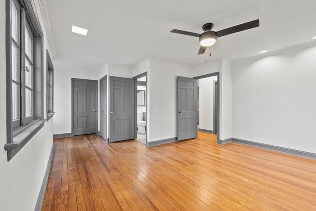 Building Photo - 251 S Jefferson St