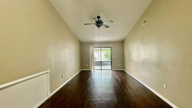 Building Photo - 11755 Cuxham Dr