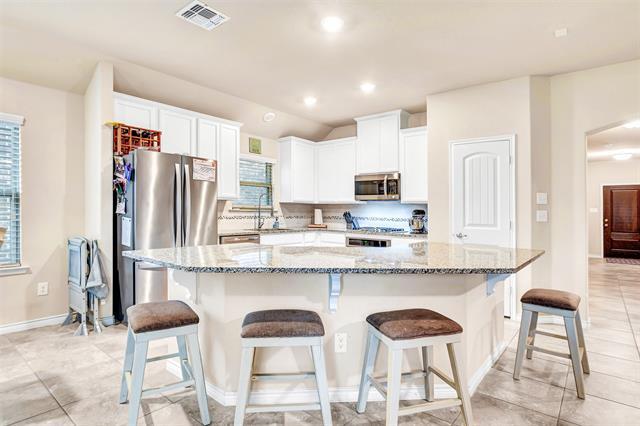 Building Photo - 10100 Levelland Pl