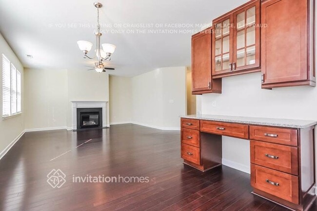 Building Photo - 577 Rolling Meadows Dr