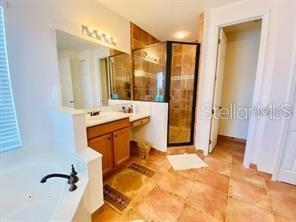 Building Photo - 3831 Shoreview Dr