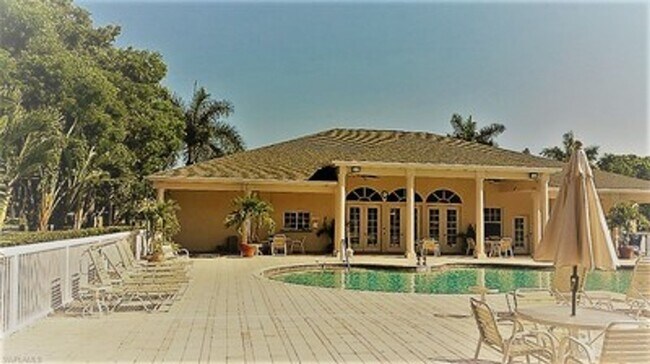 Building Photo - well-maintained 1-bedroom, 1-bath home in Bonita Springs