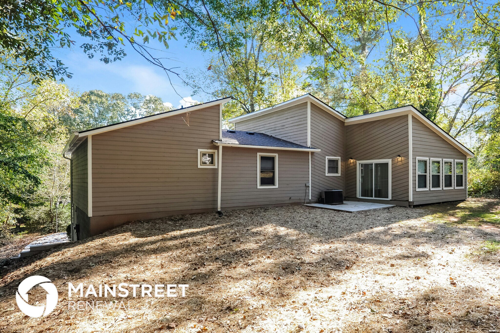 Building Photo - 5168 Legendary Ln