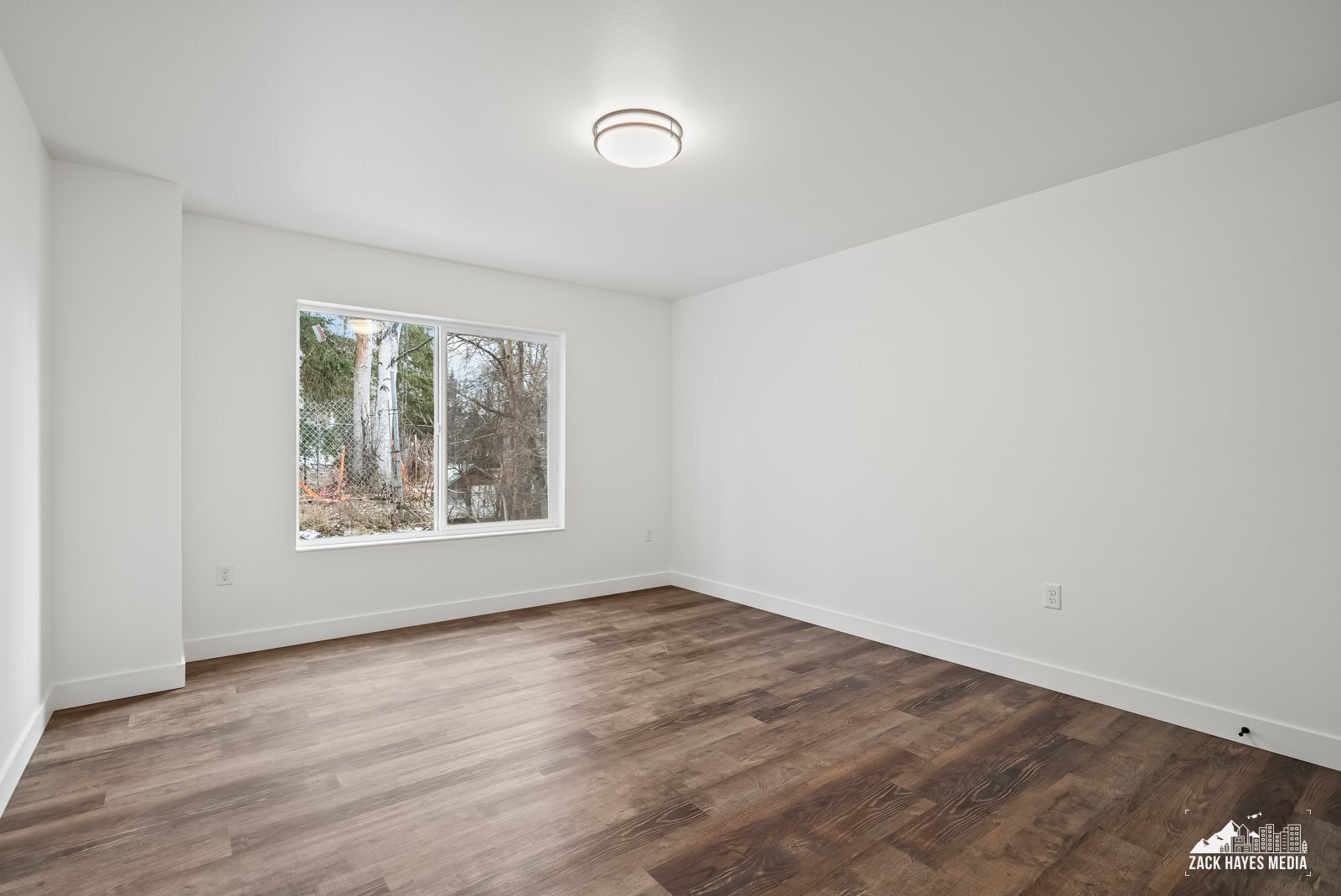 Main BR - upstairs - 1493 W 40th Ave