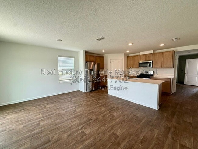 Building Photo - 448 Orellana Rd