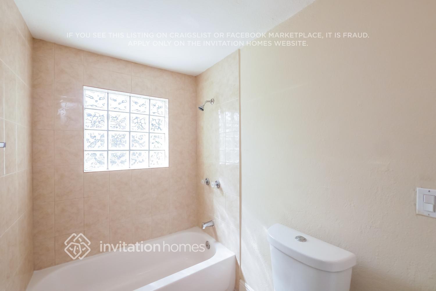 Building Photo - 931 Arizona Ave