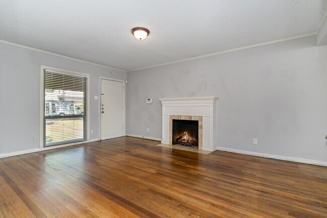 Building Photo - 7802 Morton St