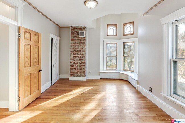 Building Photo - 2210 Wirt St