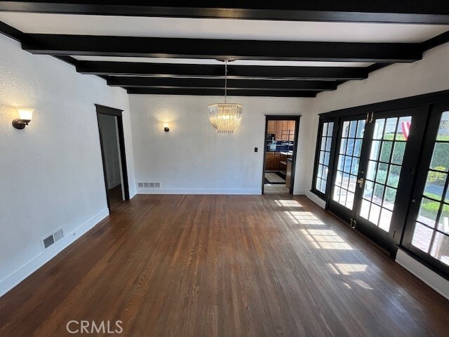 Building Photo - 2329 N Riverside Dr