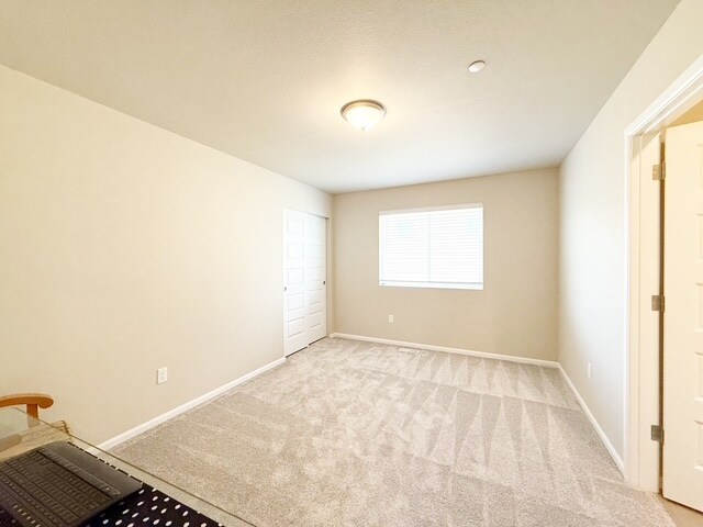 Building Photo - 1380 Baker Hts Lp
