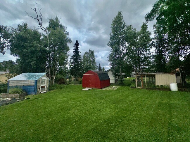 Building Photo - 10840 Delta Cir