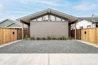 Building Photo - 907 Kern St