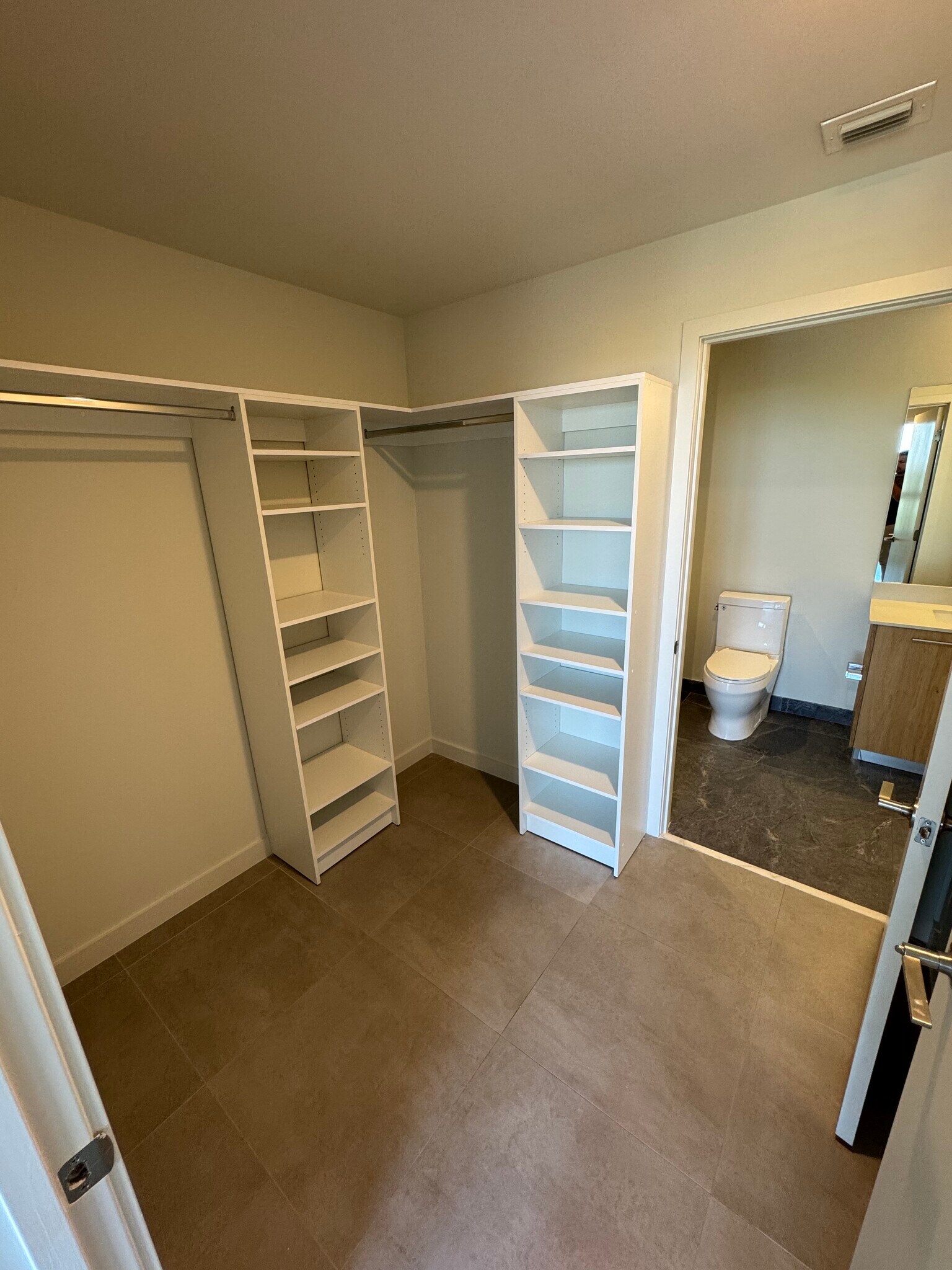 Building Photo - 70 NW 28th St