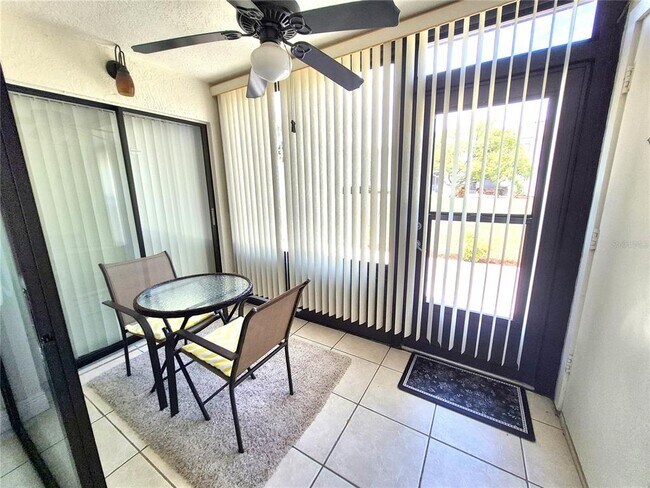 Building Photo - 107 Windward Pl