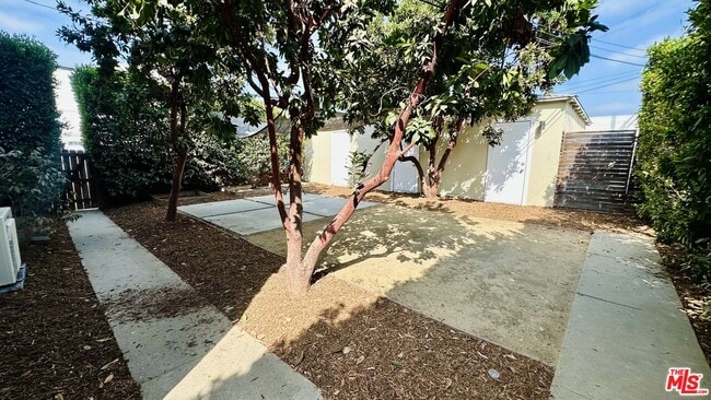 Building Photo - 3418 Cimarron St