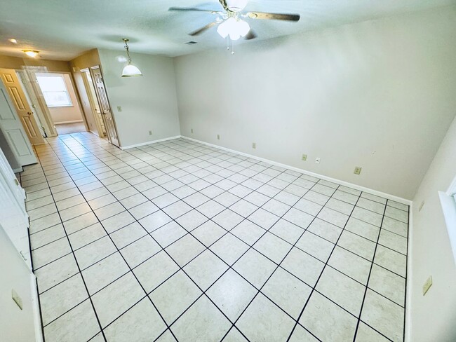 Building Photo - FOR LEASE- CONDO LOCATED IN A 55+ COMMUNITY!