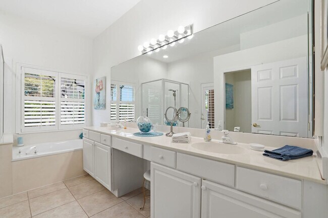 Building Photo - 23300 Caraway Lakes Dr