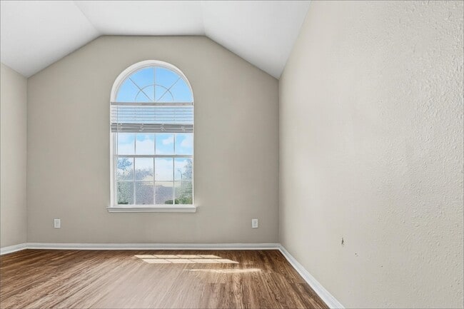 Building Photo - 2606 Bammelwood Dr