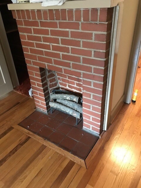 Building Photo - COMING SOON! Maryville 37801 - 3 bedroom, ...
