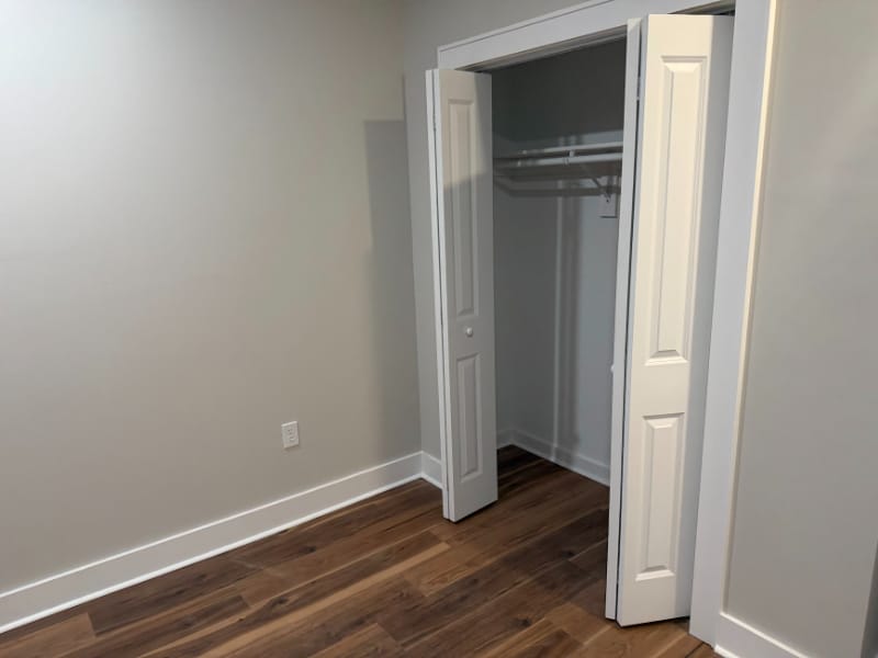 Building Photo - 501 Linden St