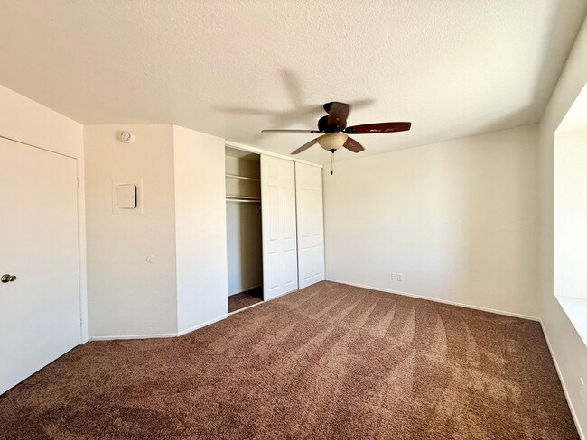 Building Photo - AVAILABLE NOW !! 2 Bedroom 2 Bathroom Apartment in Bermuda Dunes! MOVE IN SPECIAL! HALF OFF ONE M...