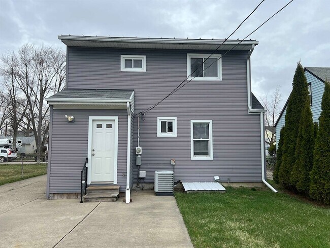 Building Photo - 17366 Tennyson St