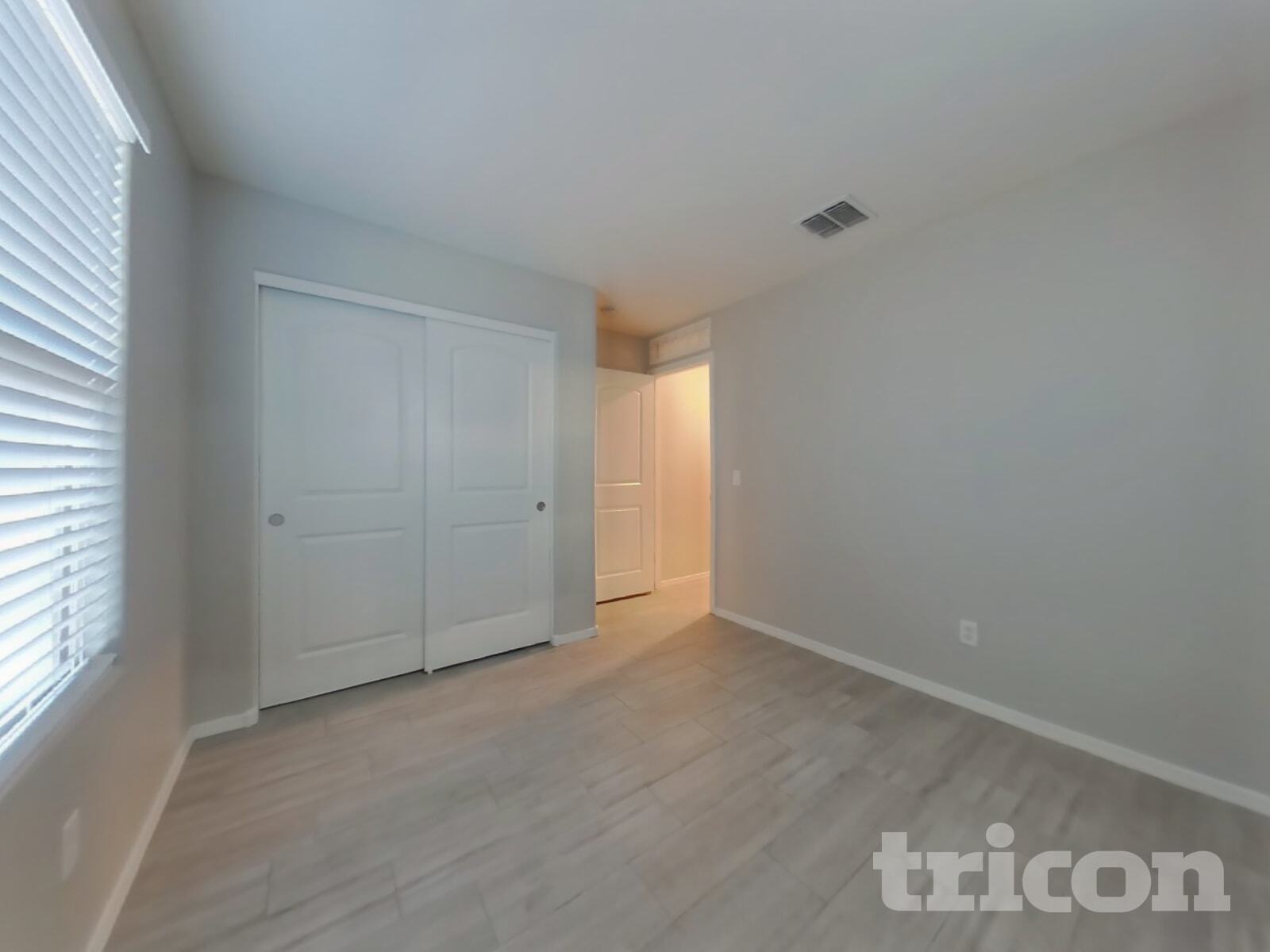 Building Photo - 11692 N 165th Ln