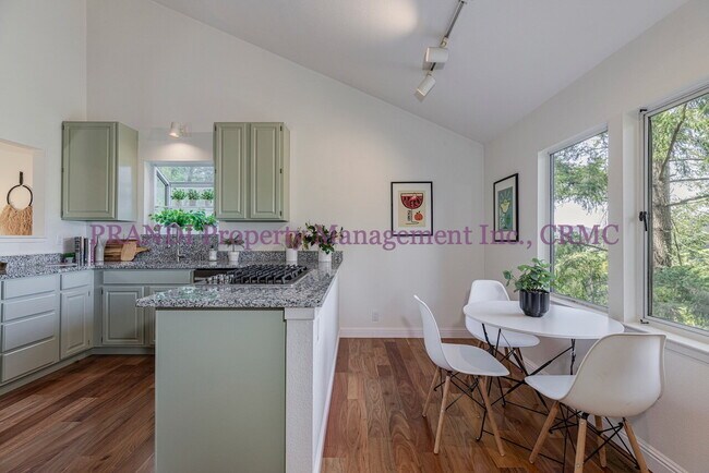 Building Photo - Woodacre Retreat Like Home with Views and ...