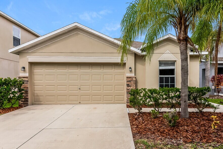 Primary Photo - 1037 Seminole Sky Dr