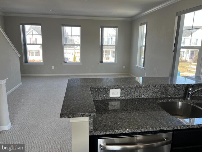 Building Photo - 113 Gristmill Ct
