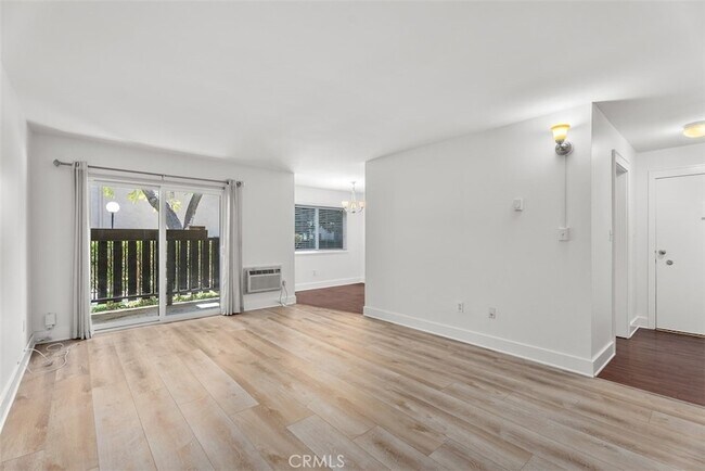 Building Photo - 12200 Montecito Rd