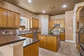 Building Photo - 9024 Bottlebrush Ln