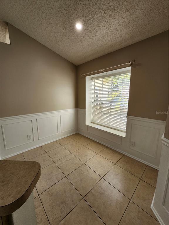 Building Photo - 1512 Bay View St