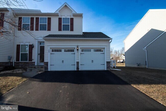 Building Photo - 143 Margaretta Dr