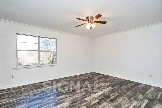 Building Photo - 924 Rich Rd