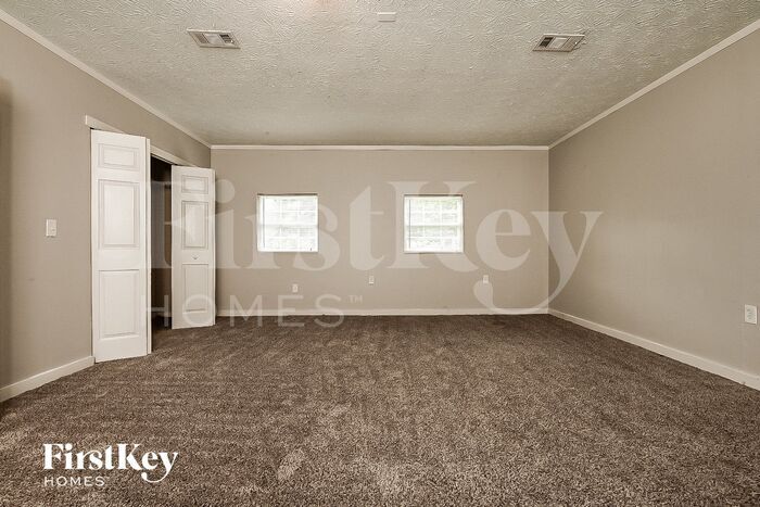 Building Photo - 75 Countryside Ln