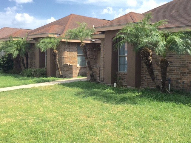 Building Photo - 801 W Bronze Dr