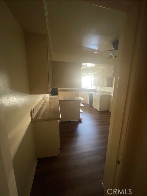 Building Photo - 5150 W Slauson Ave