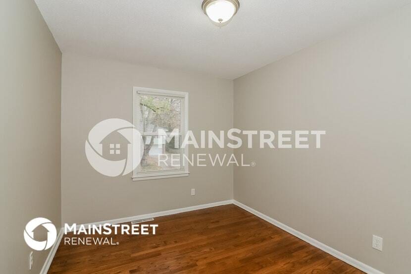 Building Photo - 9302 Fairwood Dr