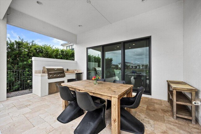 Building Photo - 13673 Artisan Cir