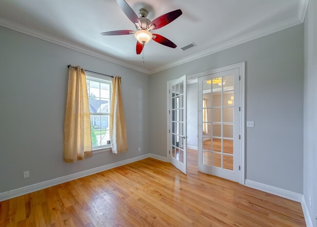 Building Photo - 2508 Goldenrod Wy